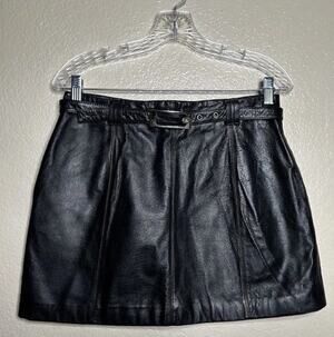 Vintage Y2K Wilsons Maxima Black Leather Lined Mini Skirt With Belt Size 4